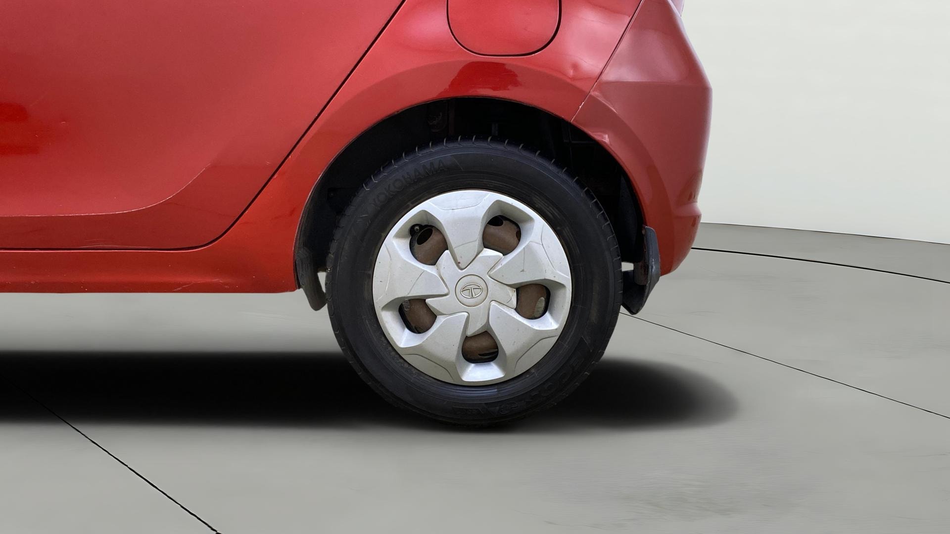 View 2019 Tata Tiago Revotorq XZ Image 11 Used 2019 Tata Tiago Revotorq XZ Image 11
