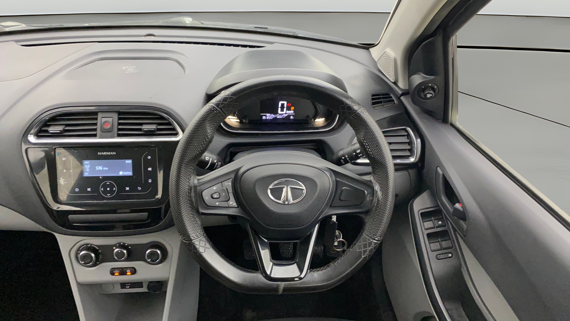 Used 2023 Tata Tiago Used 2023 Tata Tiago