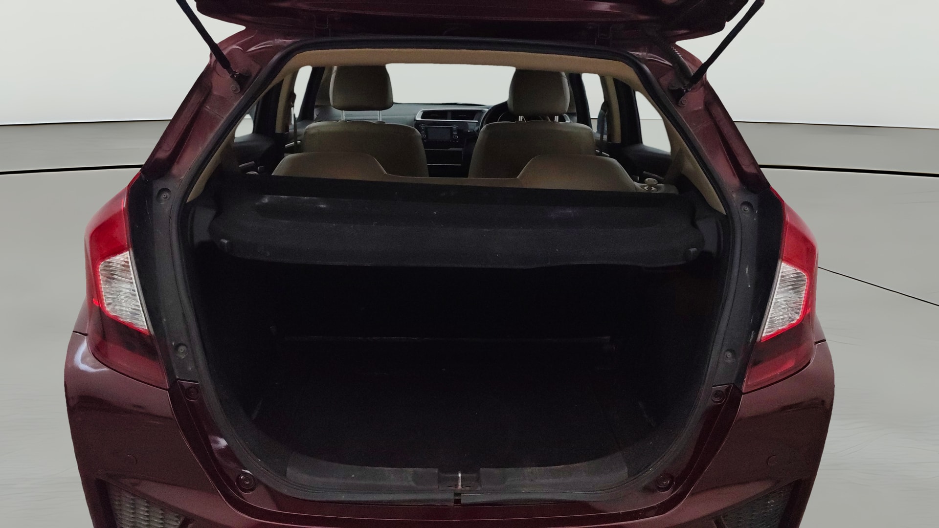 View 2017 Honda Jazz E MT Diesel Image 37 Used 2017 Honda Jazz E MT Diesel Image 37
