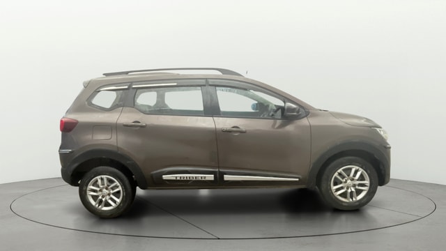 View Renault Triber Image 8 Used Renault Triber Image 8