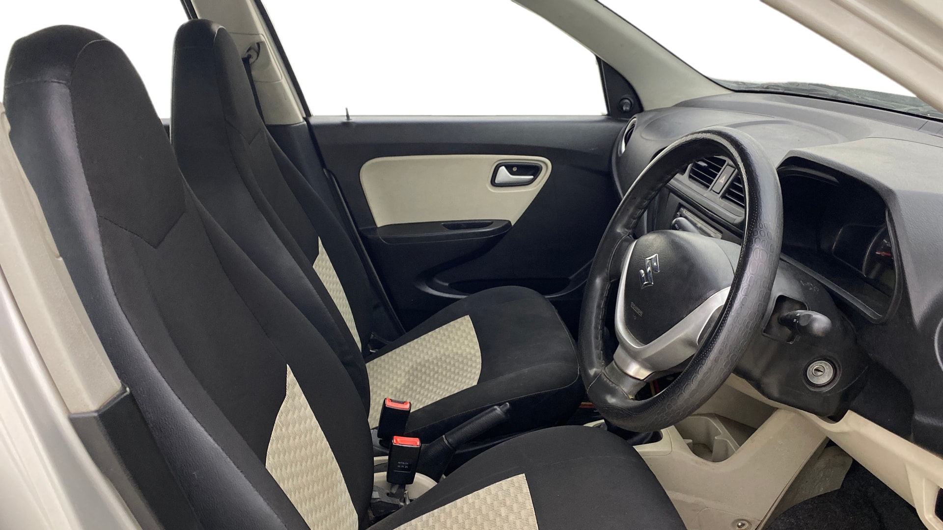 View 2021 Maruti Suzuki 1000 Base Variant Image 25 Used 2021 Maruti Suzuki 1000 Base Variant Image 25