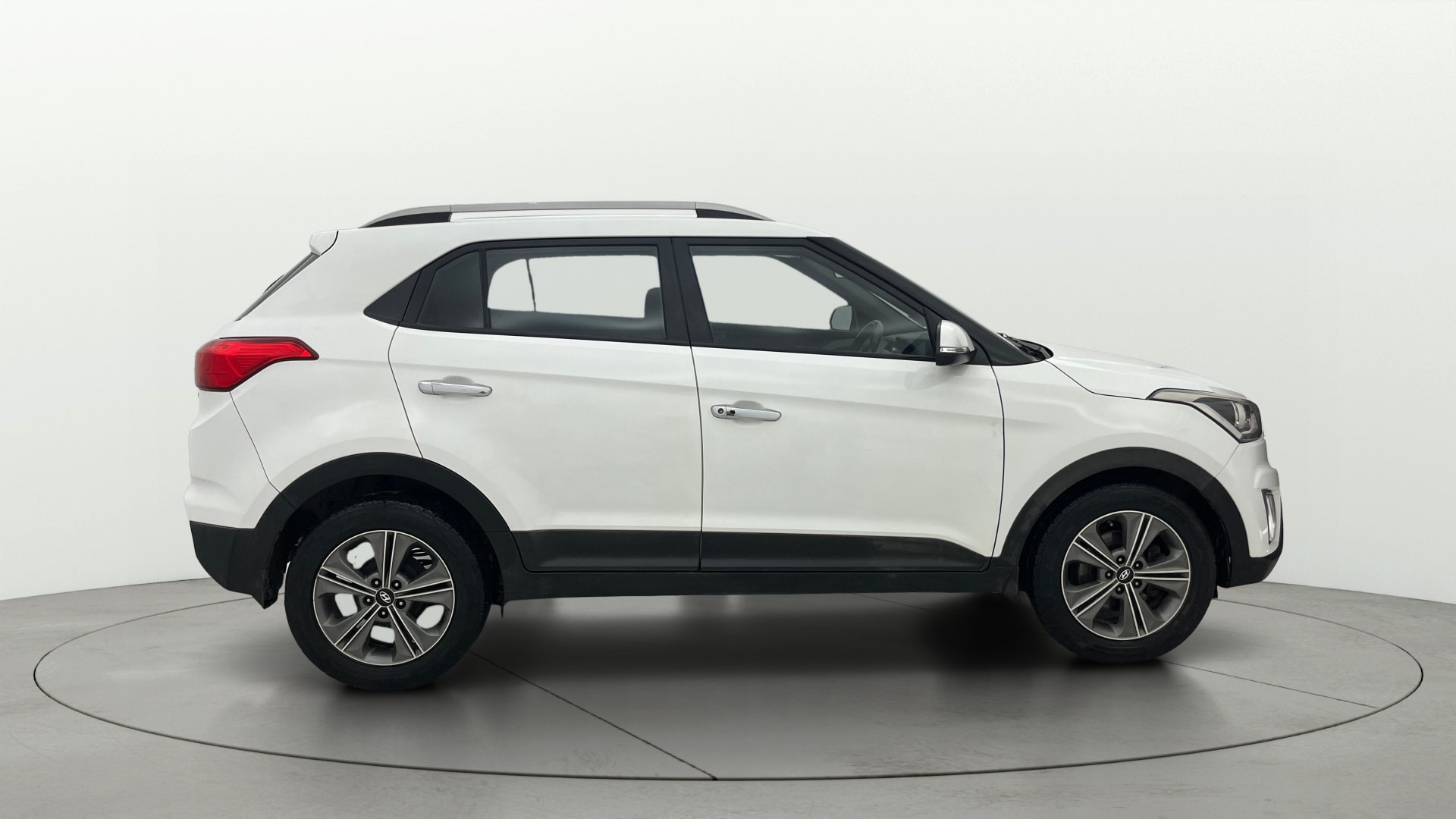 View 2018 Hyundai Creta 1.4 E Diesel Image 9 Used 2018 Hyundai Creta 1.4 E Diesel Image 9