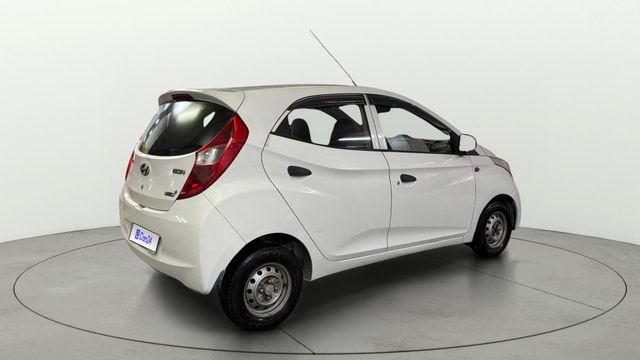 View Hyundai EON Image 41 Used Hyundai EON Image 41