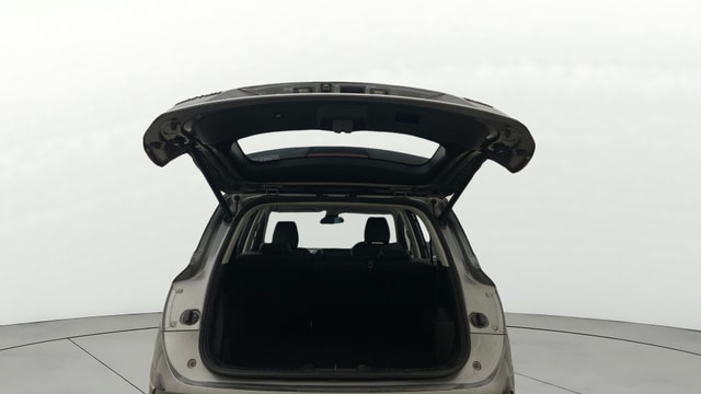 View MG Hector Image 31 Used MG Hector Image 31