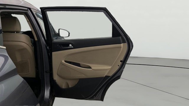 View Hyundai Tucson Image 8 Used Hyundai Tucson Image 8