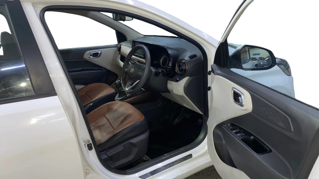 View Hyundai Aura Image 25 Used Hyundai Aura Image 25