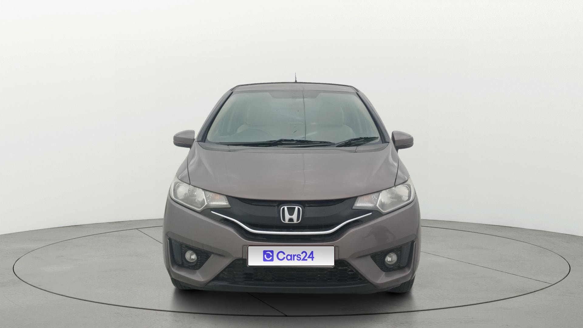 View 2015 Honda Jazz E MT Diesel Image 1 Used 2015 Honda Jazz E MT Diesel Image 1