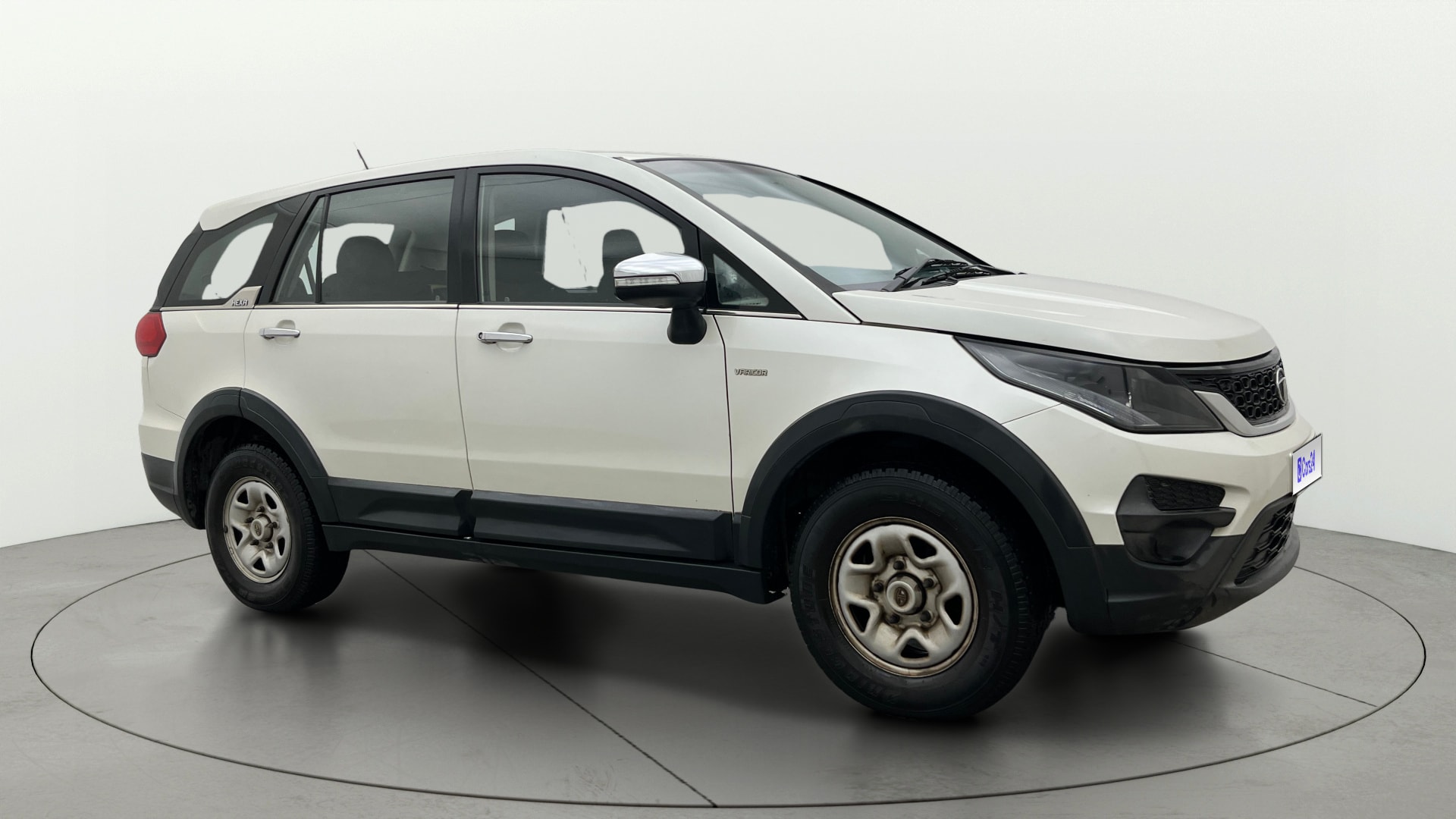 View 2017 Tata Hexa XE 4X2 Image 22 Used 2017 Tata Hexa XE 4X2 Image 22