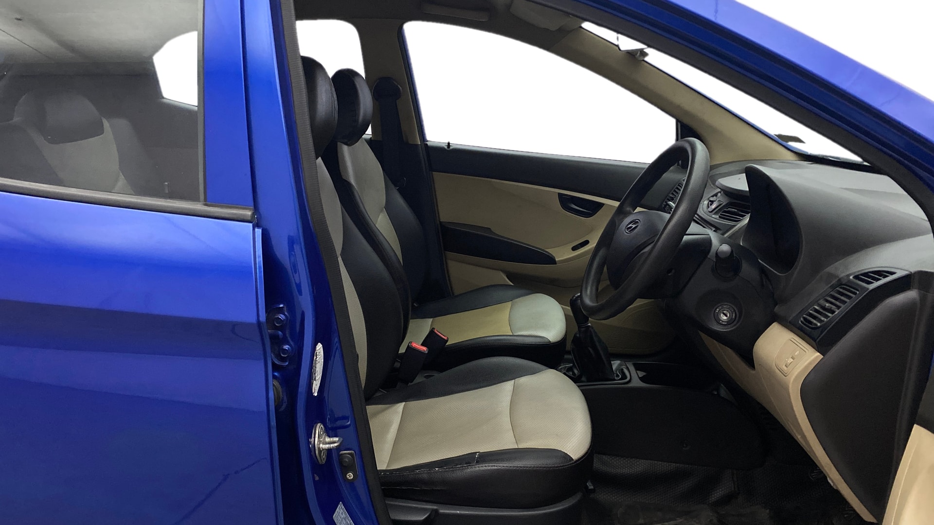 View 2014 Hyundai EON Era Plus Image 16 Used 2014 Hyundai EON Era Plus Image 16