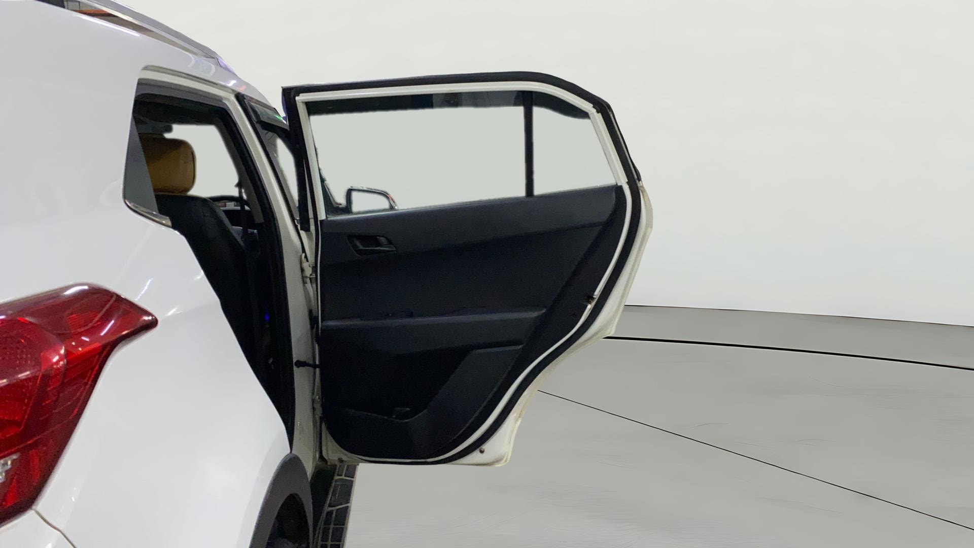 View 2019 Hyundai Creta 1.4 E Diesel Image 7 Used 2019 Hyundai Creta 1.4 E Diesel Image 7