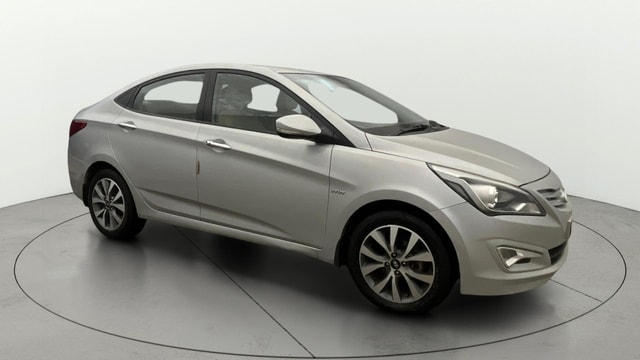 View Hyundai Fluidic Verna Image 37 Used Hyundai Fluidic Verna Image 37