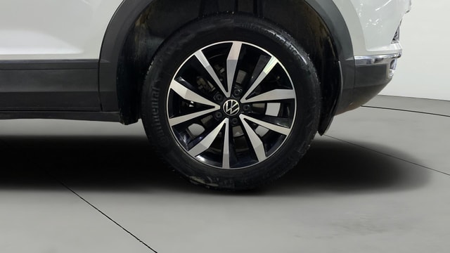 View Volkswagen T-Roc Image 7 Used Volkswagen T-Roc Image 7