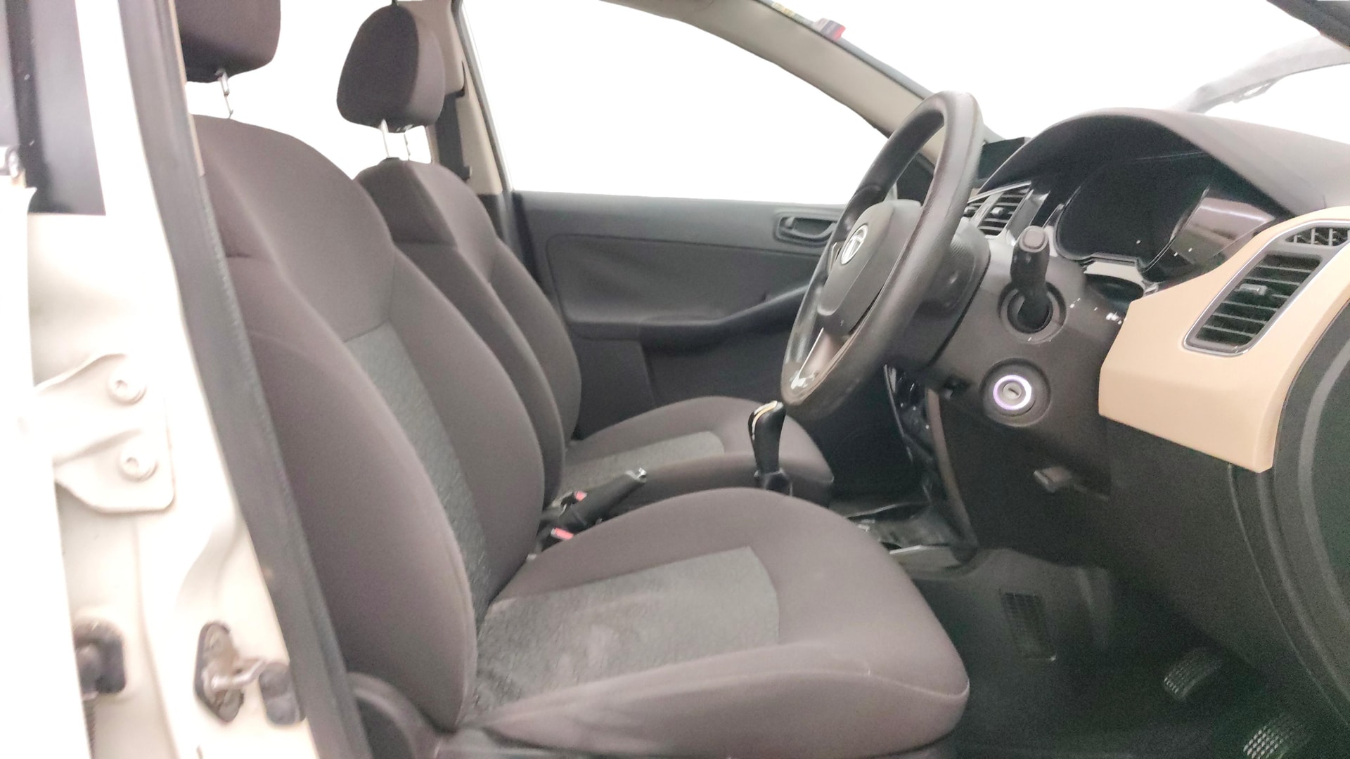 View 2017 Tata Zest XMS Petrol Image 26 Used 2017 Tata Zest XMS Petrol Image 26