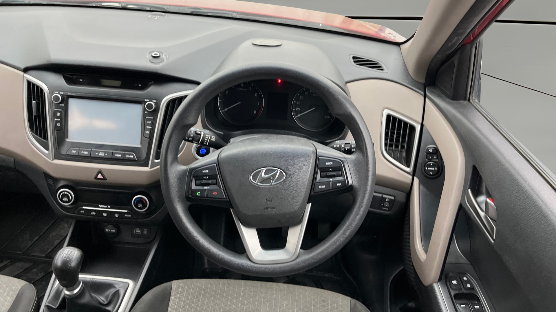 View 2016 Hyundai Creta 1.6 SX Plus Petrol Image 21 Used 2016 Hyundai Creta 1.6 SX Plus Petrol Image 21