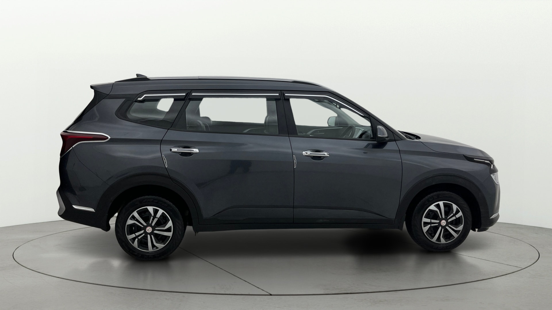 Used 2023 Kia Carens Used 2023 Kia Carens
