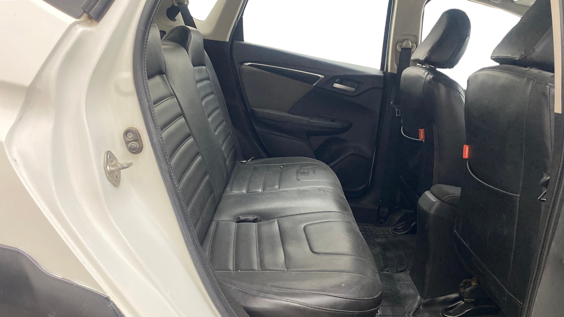View 2019 Honda WR-V S MT Diesel Edge Edition Image 29 Used 2019 Honda WR-V S MT Diesel Edge Edition Image 29