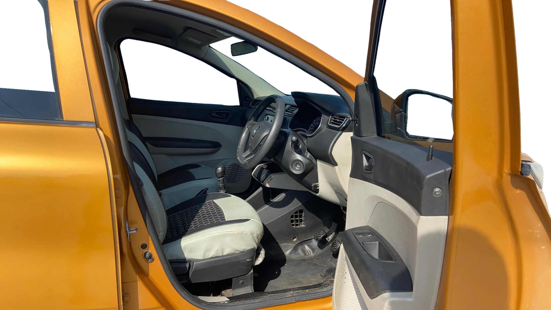 View 2020 Renault Triber RXE Image 27 Used 2020 Renault Triber RXE Image 27