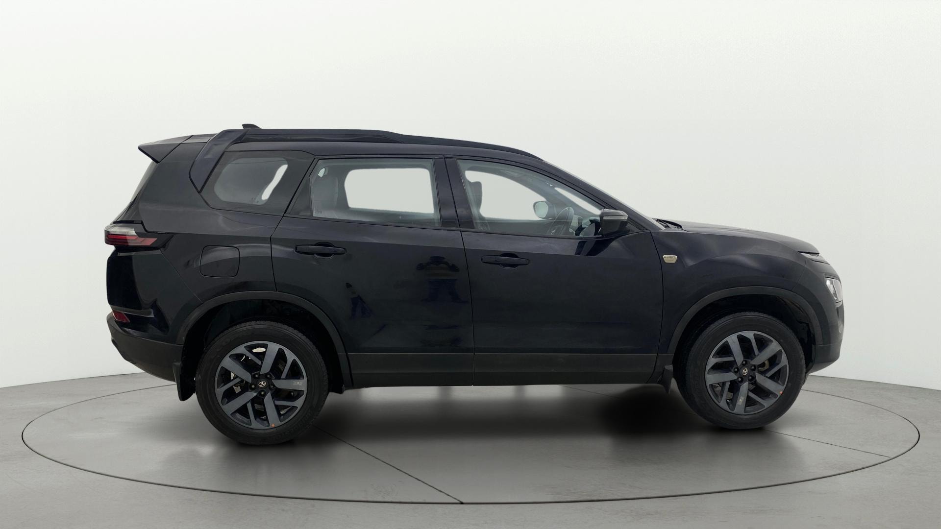 View 2023 Tata Safari XZA Plus Image 29 Used 2023 Tata Safari XZA Plus Image 29