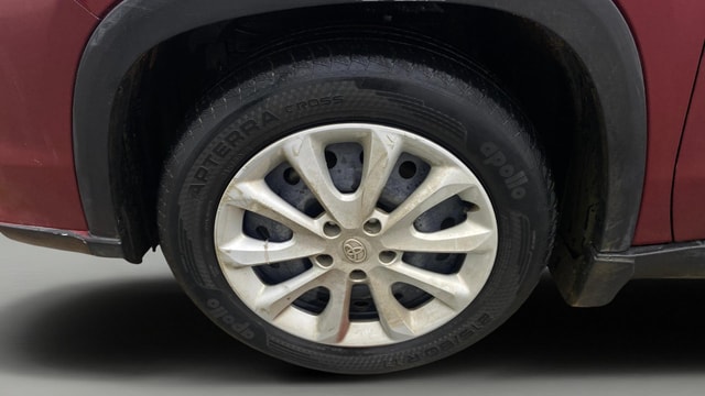 View Toyota Urban Cruiser Hyryder Image 29 Used Toyota Urban Cruiser Hyryder Image 29