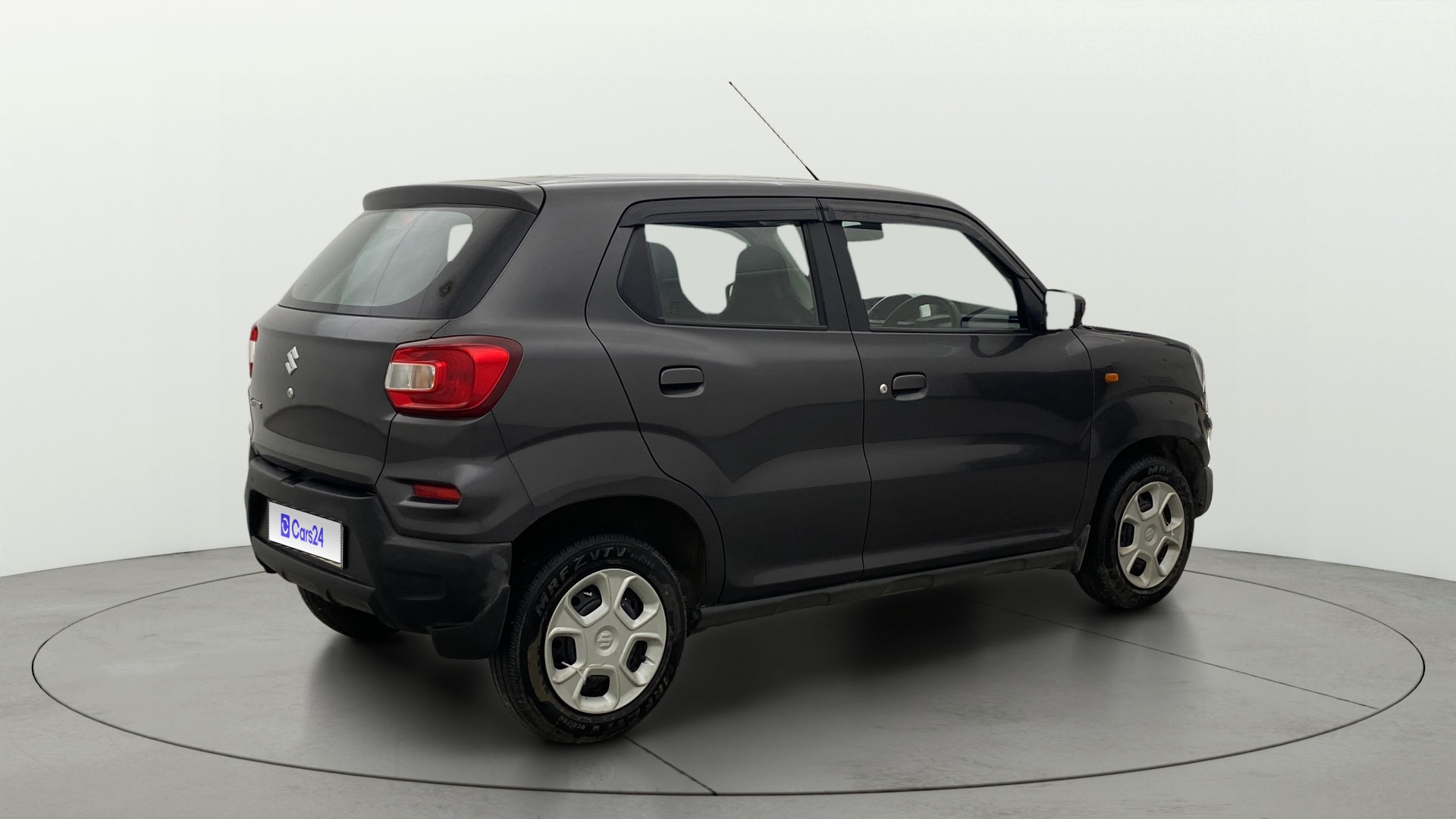 View 2019 Maruti Suzuki 1000 Base Variant Image 41 Used 2019 Maruti Suzuki 1000 Base Variant Image 41