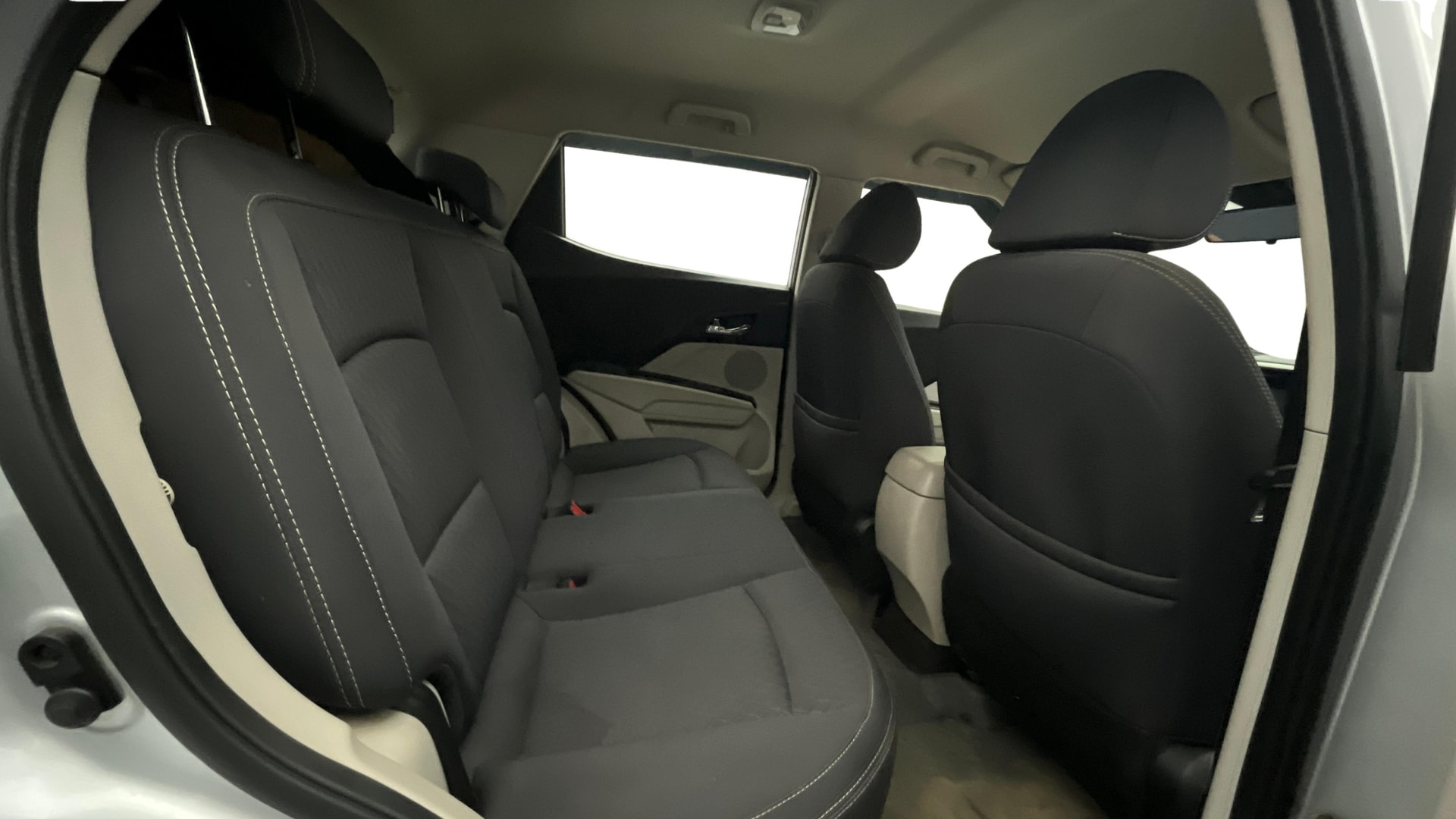 Used 2022 Mahindra XUV300 Used 2022 Mahindra XUV300