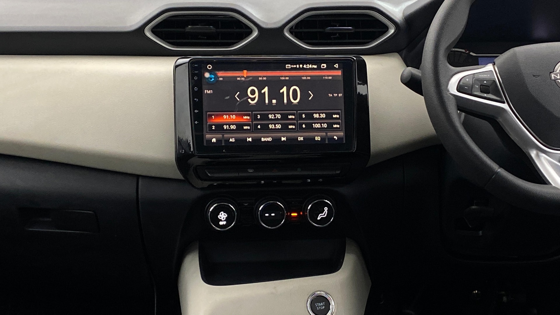 View 2024 Nissan Magnite Geza Edition CVT Image 17 Used 2024 Nissan Magnite Geza Edition CVT Image 17