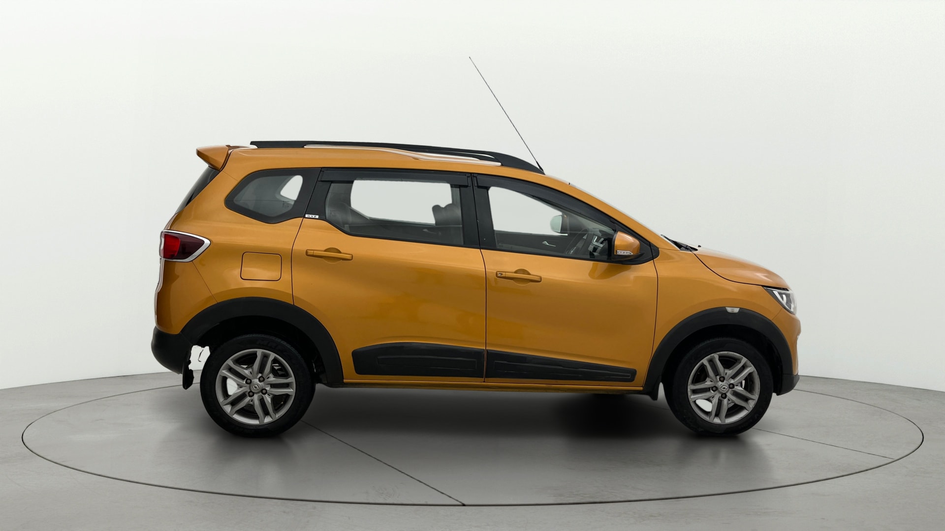 Used 2021 Renault Triber Used 2021 Renault Triber