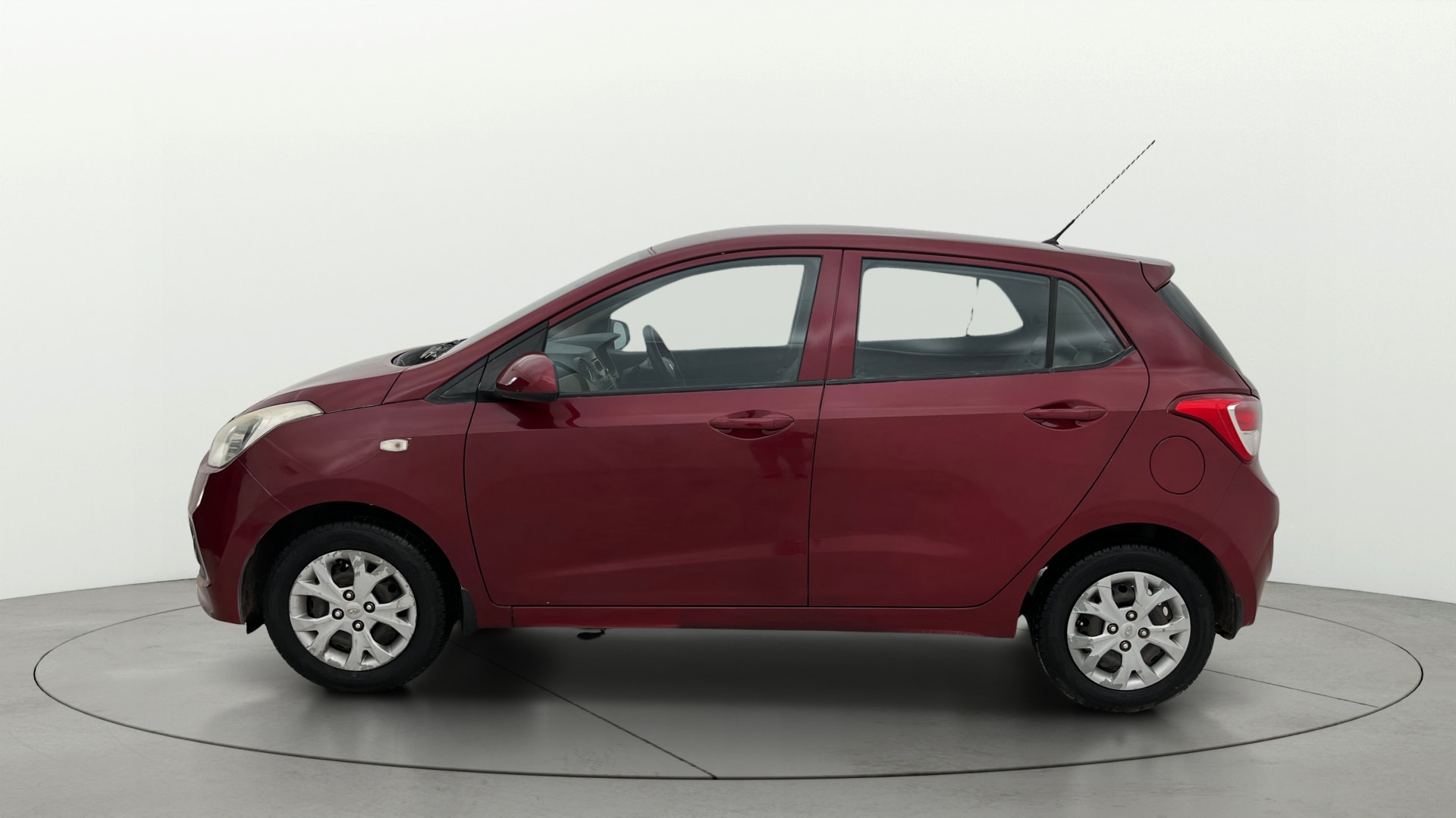 View 2015 Hyundai Grand i10 Magna 1.2 Kappa VTVT Image 6 Used 2015 Hyundai Grand i10 Magna 1.2 Kappa VTVT Image 6