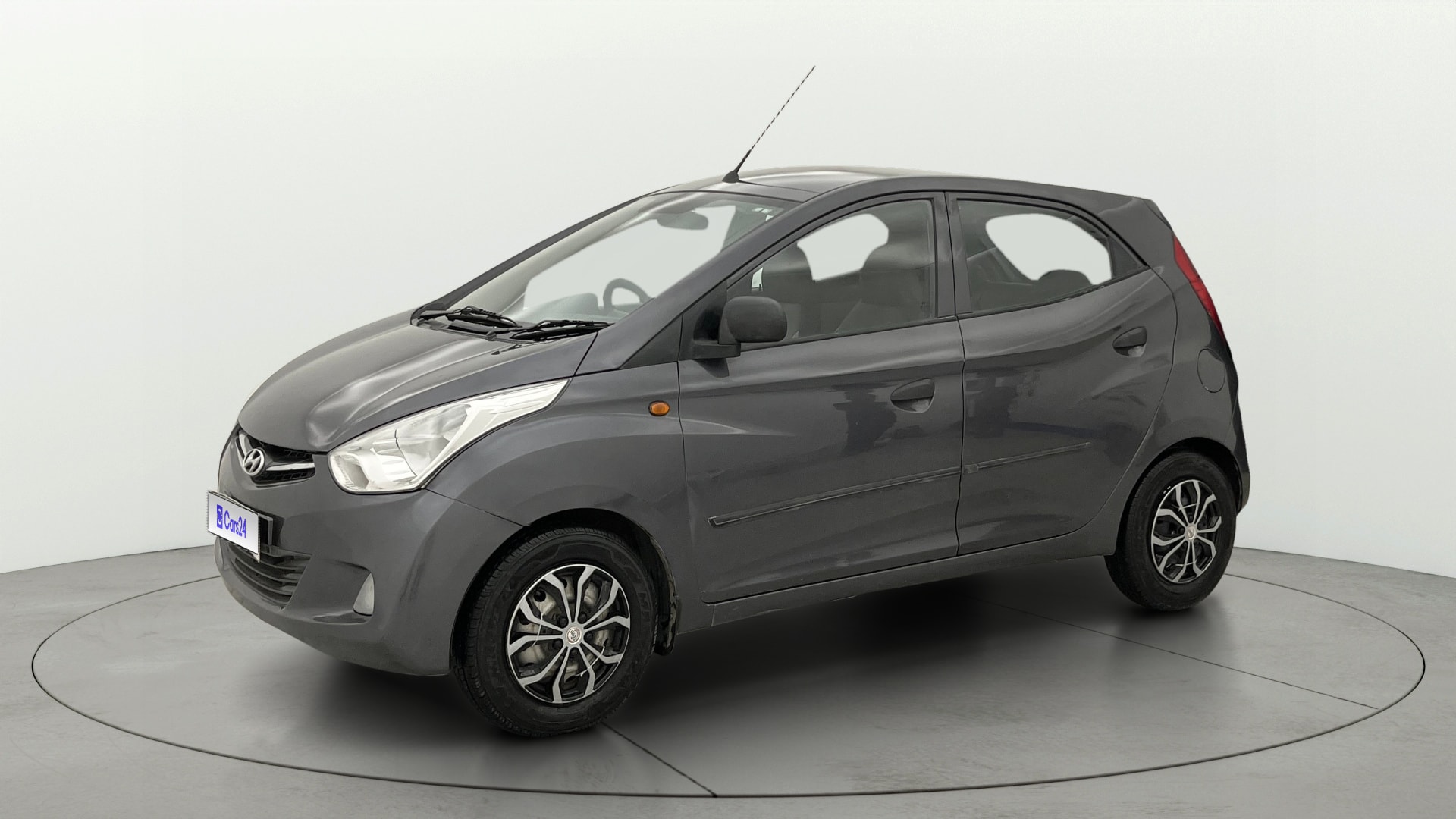 View 2017 Hyundai EON Magna Plus Image 35 Used 2017 Hyundai EON Magna Plus Image 35