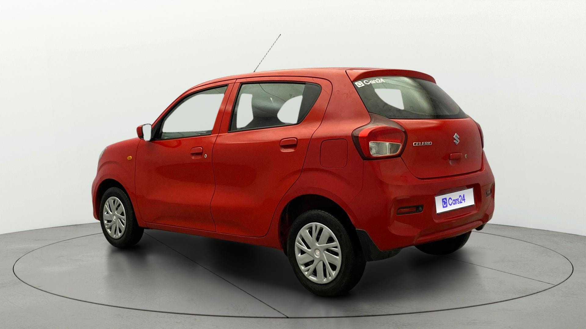 View 2022 Maruti Suzuki 1000 Base Variant Image 2 Used 2022 Maruti Suzuki 1000 Base Variant Image 2