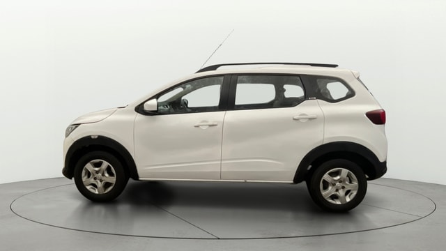 View Renault Triber Image 27 Used Renault Triber Image 27