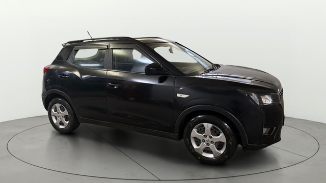View Mahindra XUV300 Image 21 Used Mahindra XUV300 Image 21