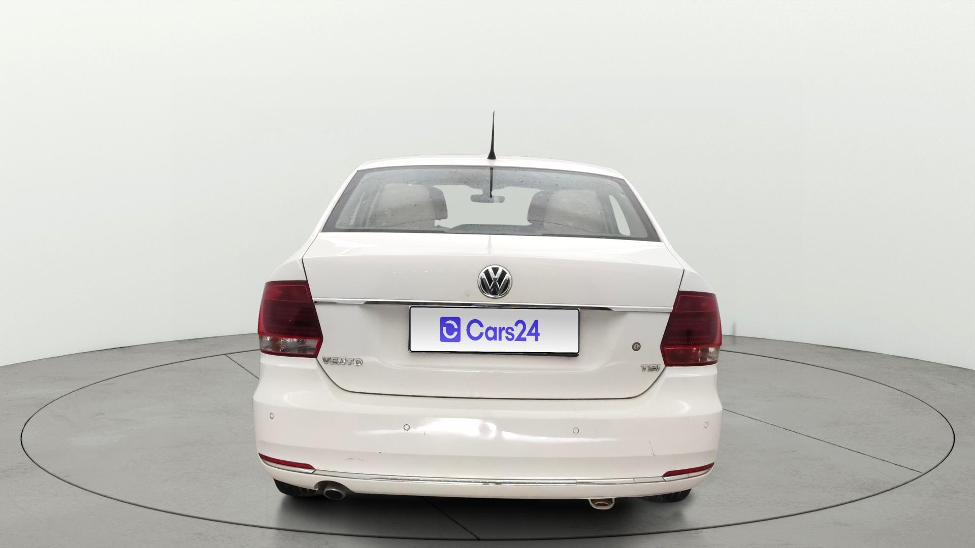 View 2017 Volkswagen Vento DSG Image 38 Used 2017 Volkswagen Vento DSG Image 38