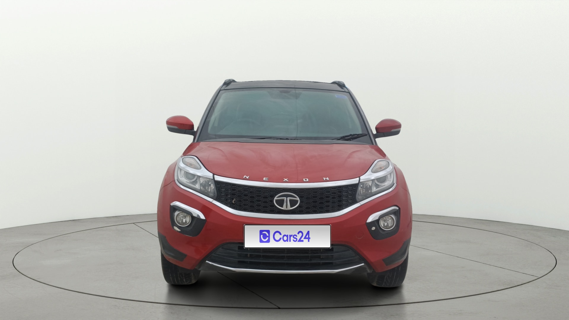View 2018 Tata Nexon Revotron XE Image 1 Used 2018 Tata Nexon Revotron XE Image 1