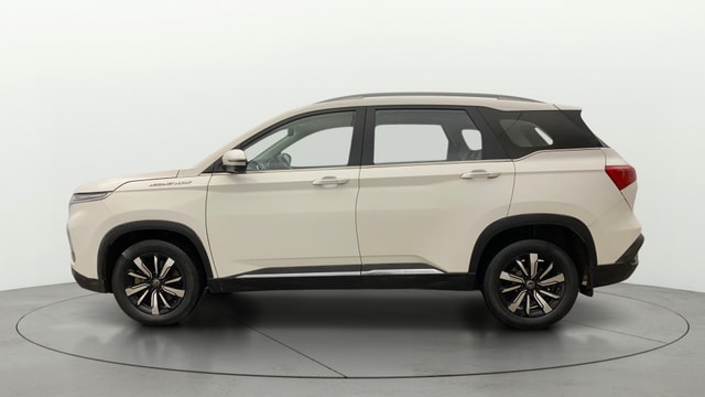 View MG Hector Image 27 Used MG Hector Image 27