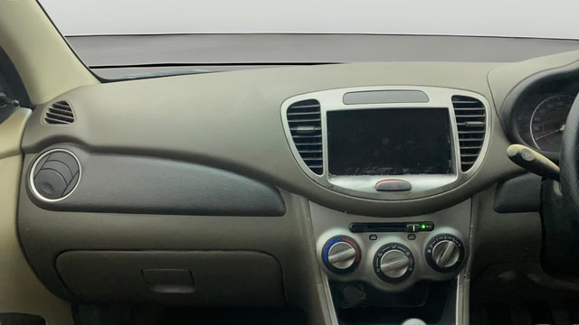 View Hyundai i10 Image 17 Used Hyundai i10 Image 17
