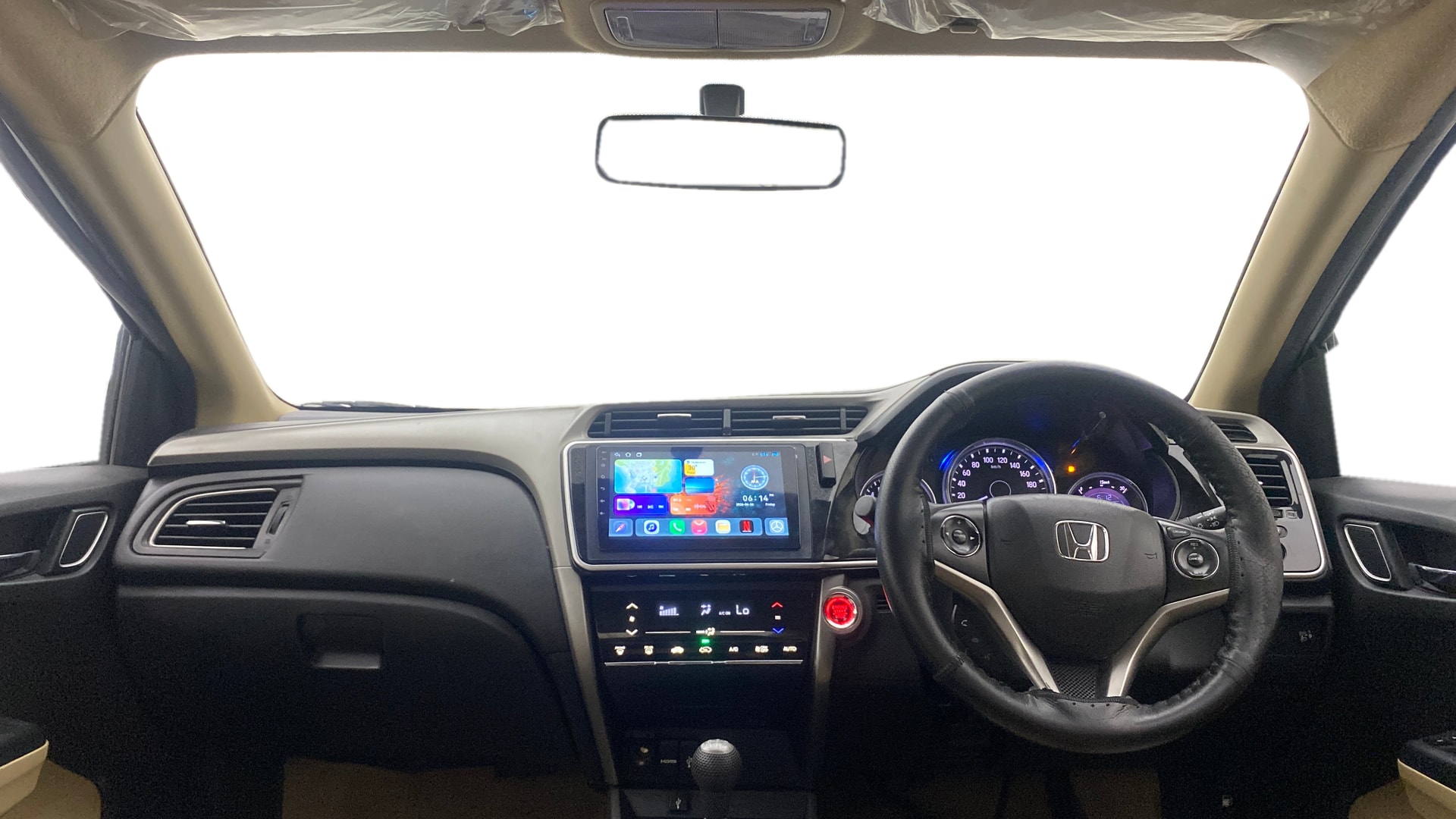 View 2019 Honda City ZX MT Diesel Anniversary Edition Image 16 Used 2019 Honda City ZX MT Diesel Anniversary Edition Image 16