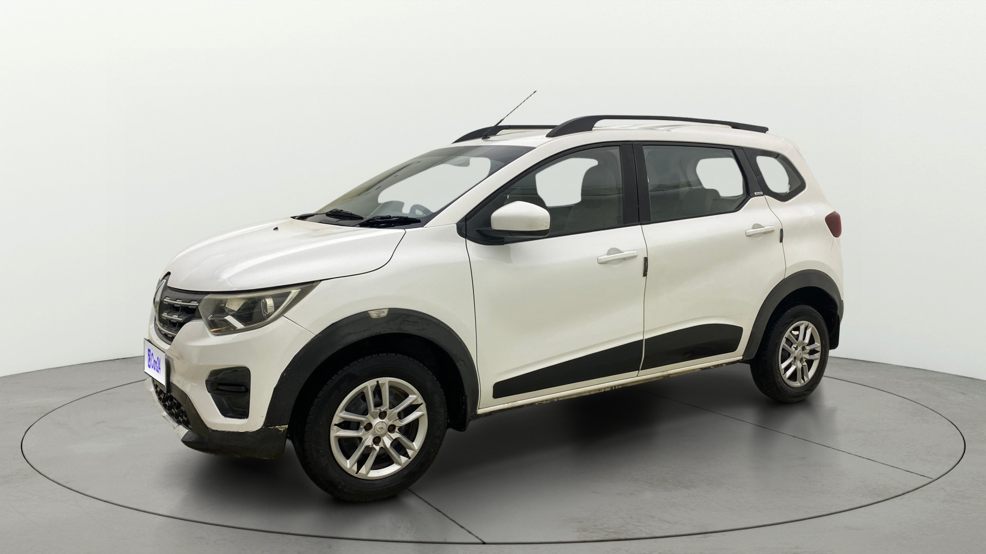 View 2021 Renault Triber RXT AMT Image 35 Used 2021 Renault Triber RXT AMT Image 35