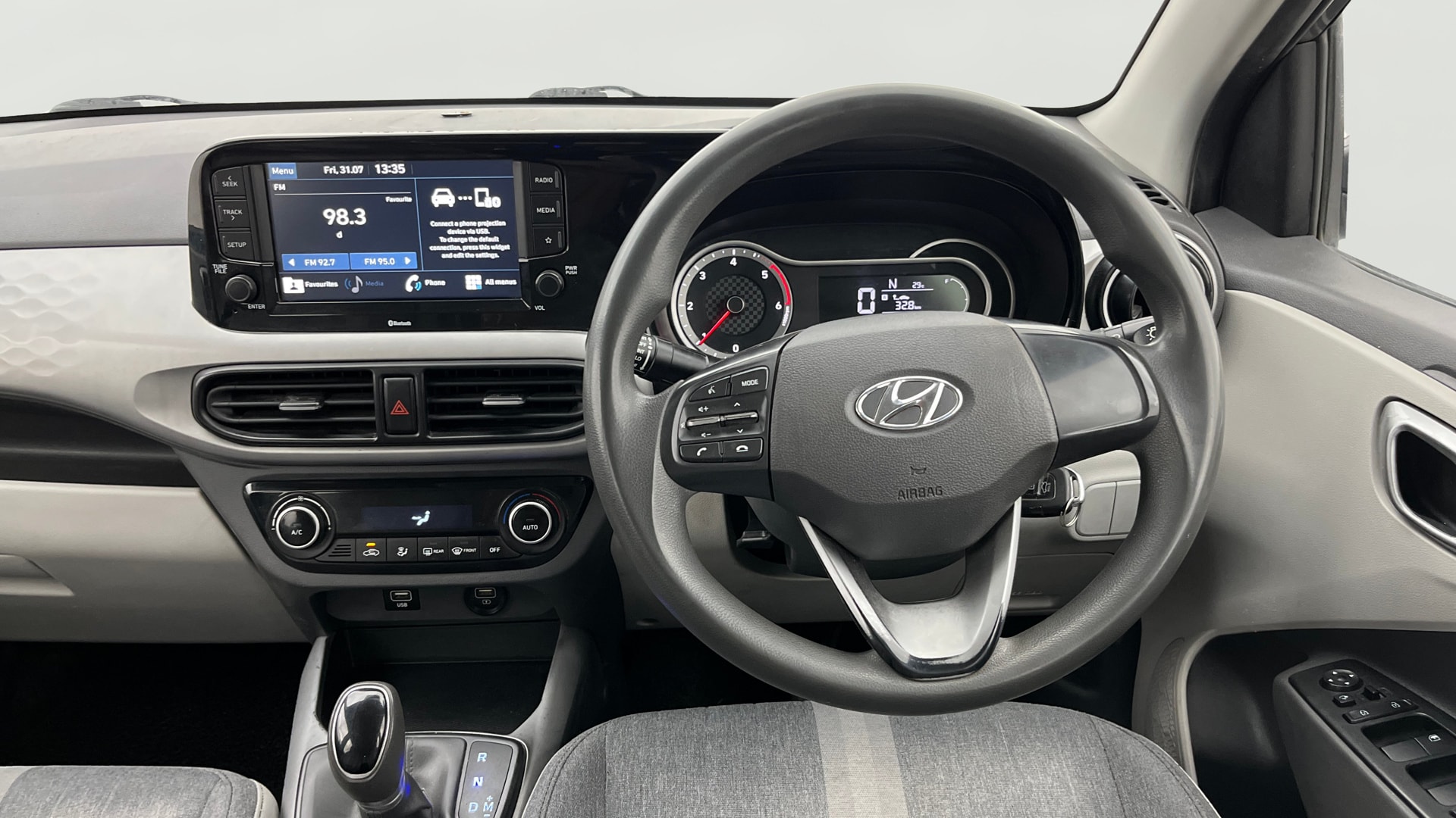 View 2019 Hyundai Grand i10 Nios Era Petrol BS IV Image 12 Used 2019 Hyundai Grand i10 Nios Era Petrol BS IV Image 12
