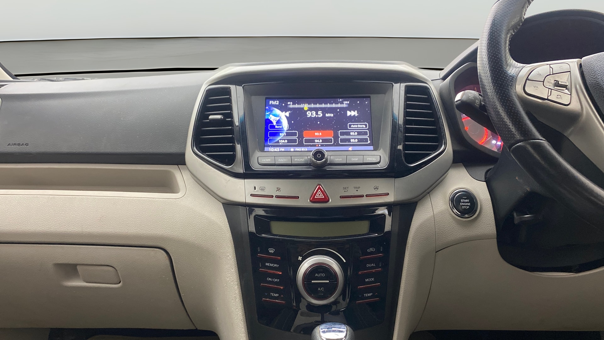 Used 2019 Mahindra XUV300 Used 2019 Mahindra XUV300