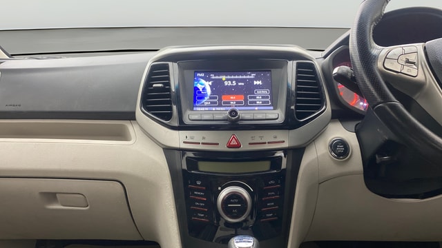 View Mahindra XUV300 Image 17 Used Mahindra XUV300 Image 17