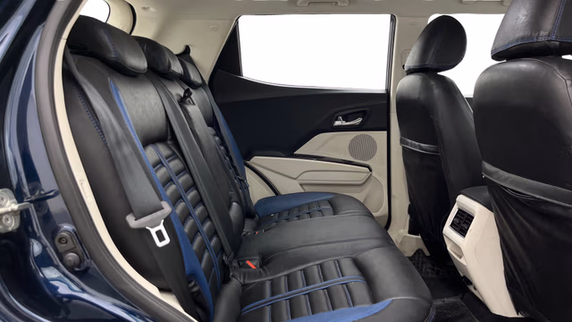 View Mahindra XUV 3XO Image 37 Used Mahindra XUV 3XO Image 37