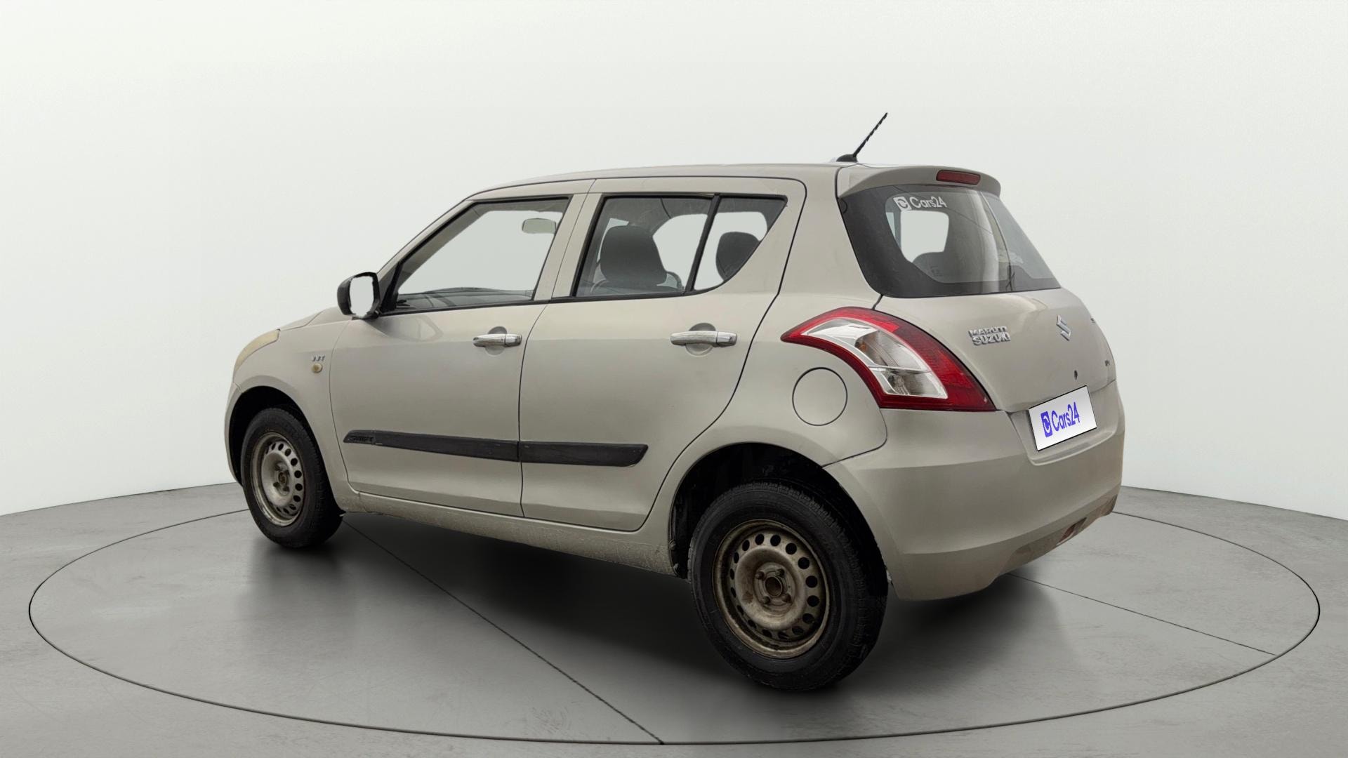 View 2016 Maruti Suzuki 1000 Base Variant Image 2 Used 2016 Maruti Suzuki 1000 Base Variant Image 2