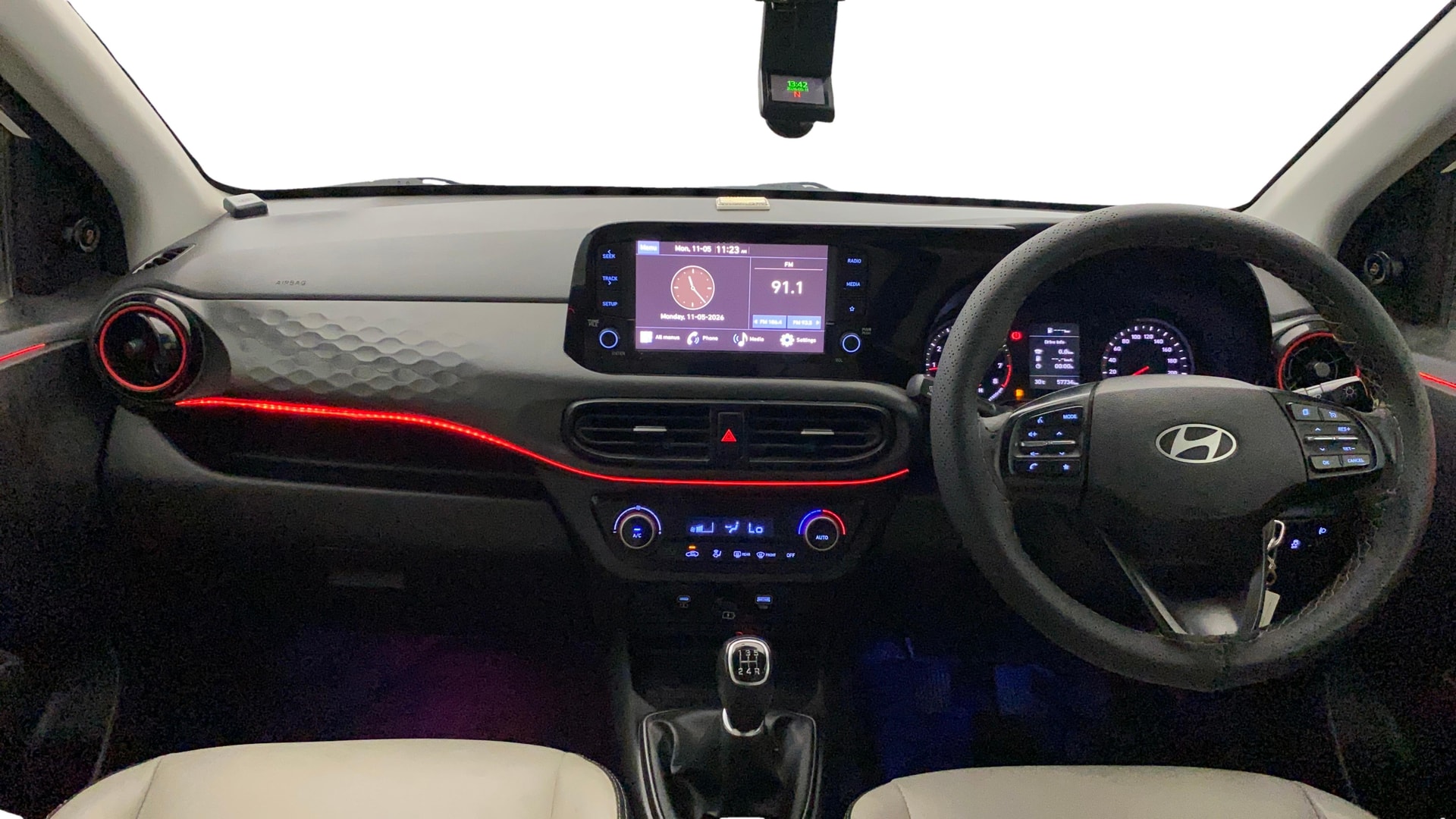View 2023 Hyundai Grand i10 Nios Sportz Petrol Dual Tone Image 16 Used 2023 Hyundai Grand i10 Nios Sportz Petrol Dual Tone Image 16