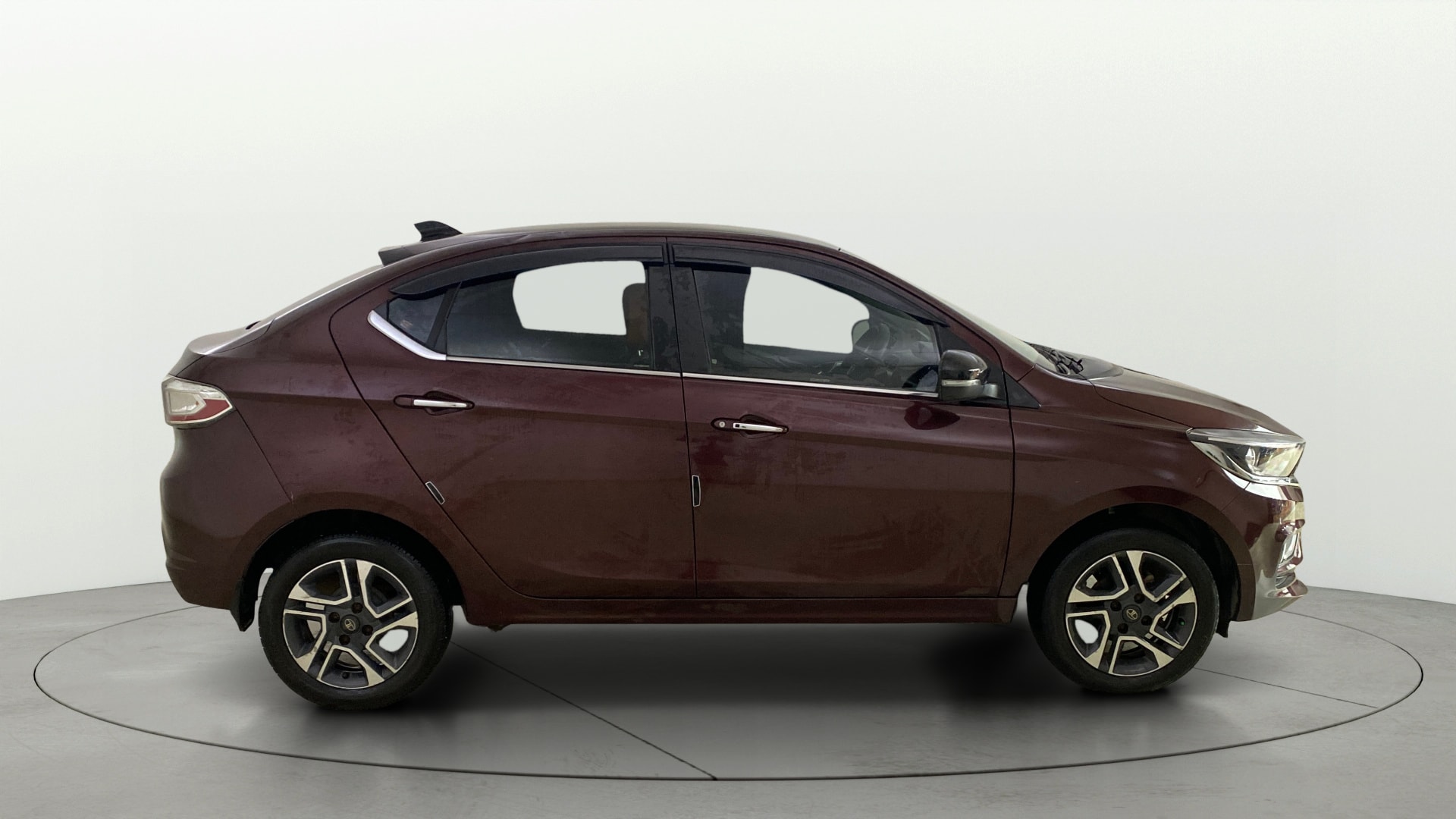 View 2021 Tata Tigor XE Diesel Image 8 Used 2021 Tata Tigor XE Diesel Image 8