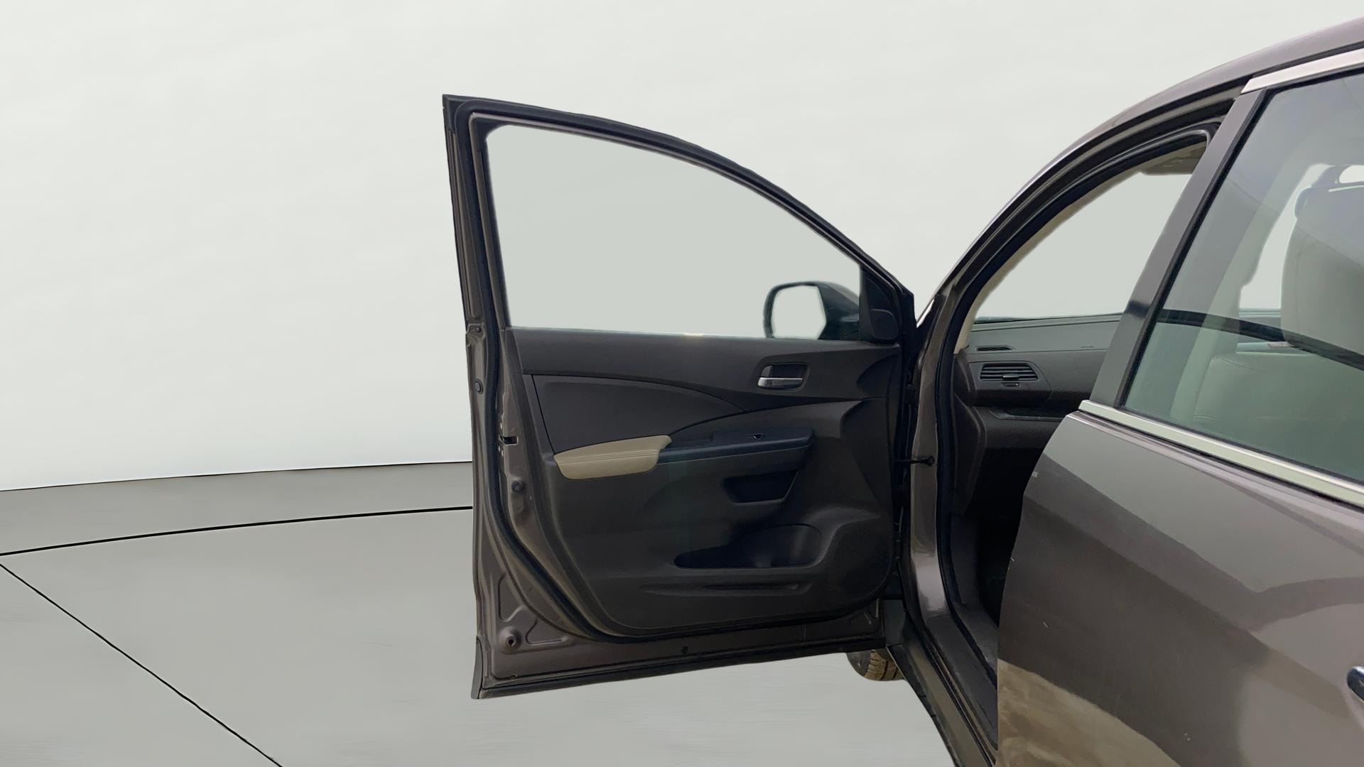 View 2015 Honda CR-V 2.0L AT Petrol Image 39 Used 2015 Honda CR-V 2.0L AT Petrol Image 39