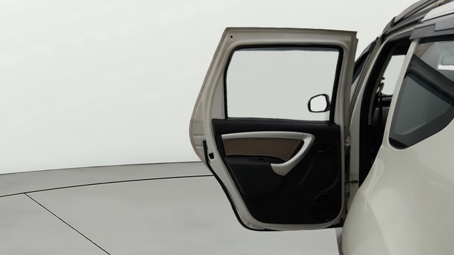 View Renault Duster Image 14 Used Renault Duster Image 14