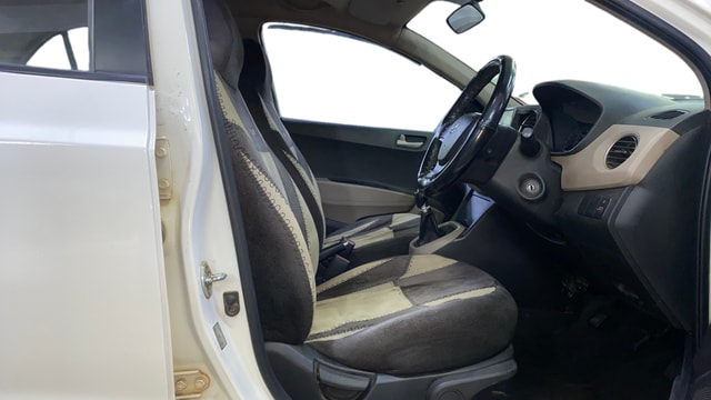 View Hyundai Xcent Image 19 Used Hyundai Xcent Image 19