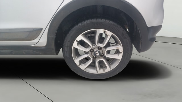 View Hyundai i20 Active Image 11 Used Hyundai i20 Active Image 11
