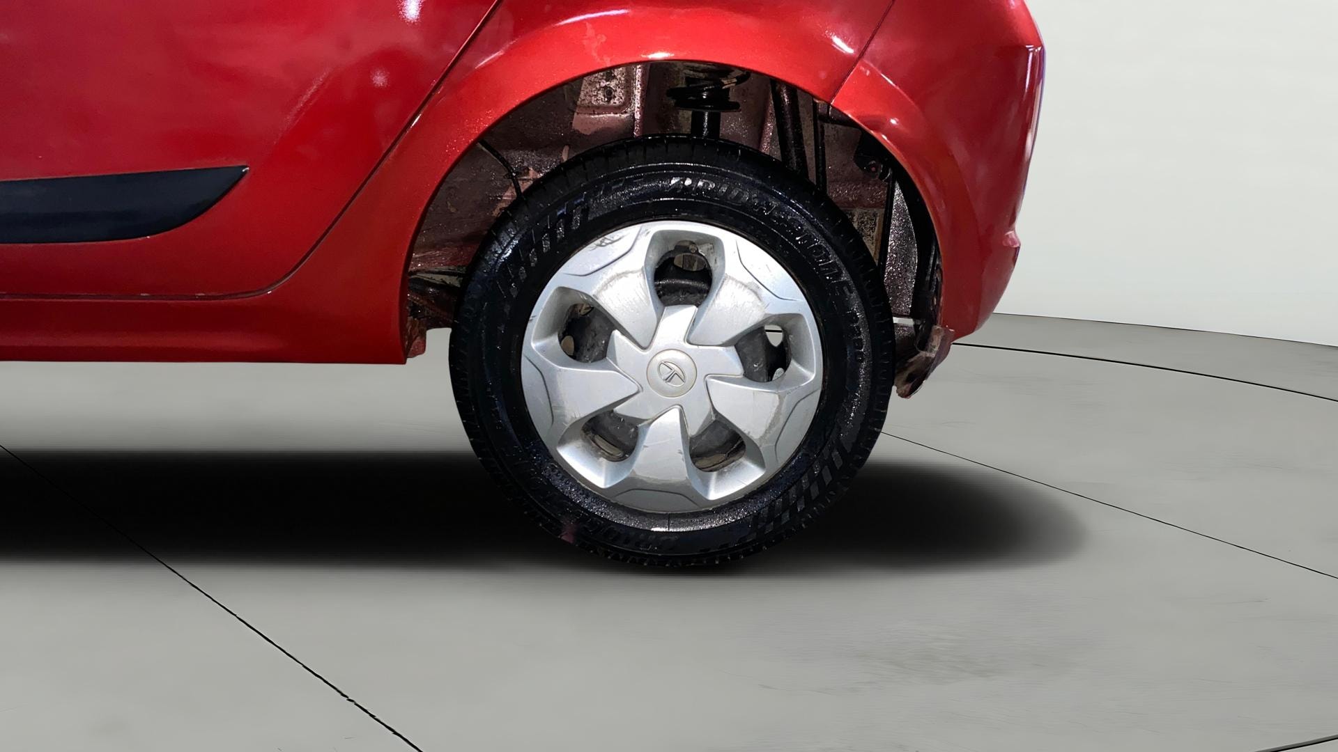 View 2019 Tata Tiago Revotorq XB Image 11 Used 2019 Tata Tiago Revotorq XB Image 11